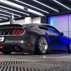 GT350 Style Rear Diffuser - Single Hole (MUSTANG 15-17 GT Premium, EcoBoost Premium) - immagine 12